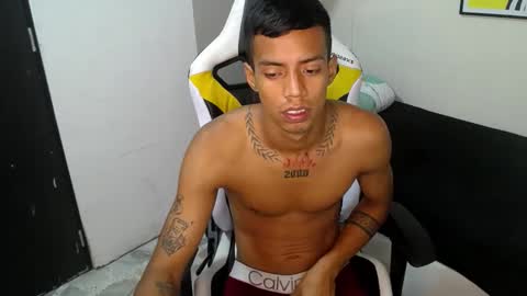 nando_col online show from October 16, 11:18 am