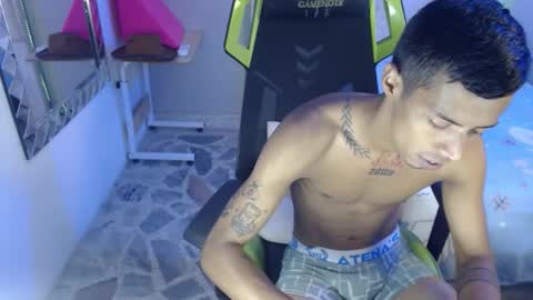 nando_col online show from September 29, 6:04 pm