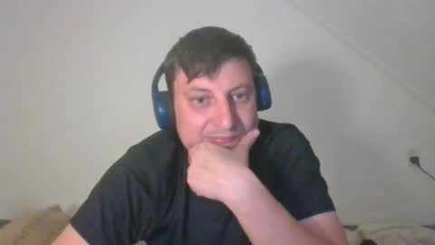 napalacz1920 online show from April 26, 10:39 pm