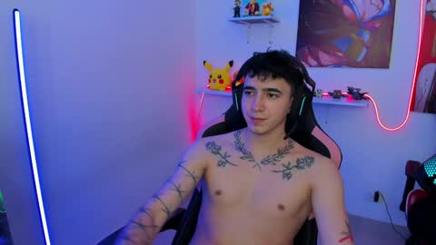 sebastian online show from February 4, 12:44 pm