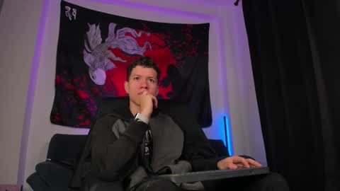 Nathan online show from March 4, 10:44 am