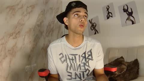 nathan_shimmer online show from March 23, 9:43 pm