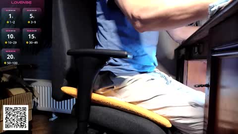 Nature online show from November 6, 10:02 pm