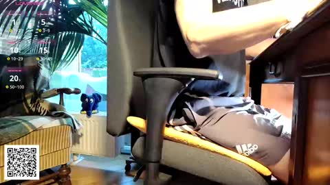 Nature online show from November 5, 3:36 pm