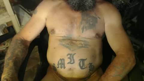 Snapshot of naturenaked chatting on December 29, 9:06 am NatureNaked online show from December 29, 9:06 am