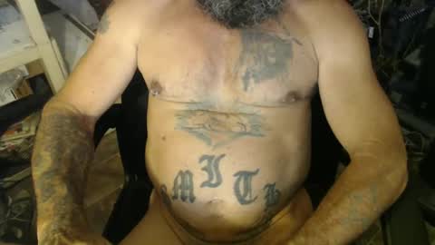 Snapshot of naturenaked chatting on January 12, 7:21 pm NatureNaked online show from January 12, 7:21 pm