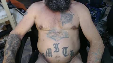 Snapshot of naturenaked chatting on September 27, 6:11 am NatureNaked online show from September 27, 6:11 am