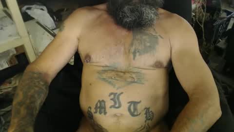 Snapshot of naturenaked chatting on January 11, 11:13 pm NatureNaked online show from January 11, 11:13 pm