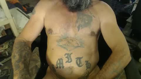 Snapshot of naturenaked chatting on February 23, 2:56 am NatureNaked online show from February 23, 2:56 am