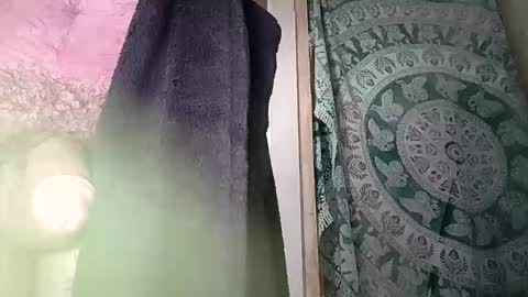 Luna online show from March 23, 6:47 pm