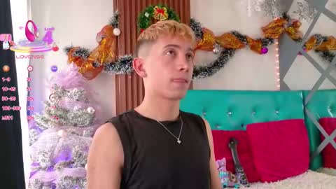 Christopher  Chris online show from December 2, 1:36 pm