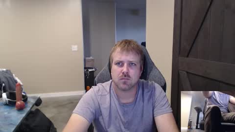 Naughty kinky1 online show from December 4, 6:15 pm