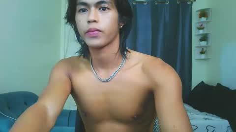 Loue online show from May 30, 4:40 pm