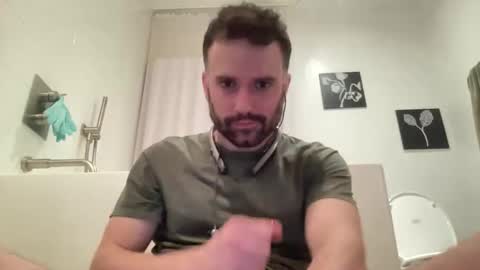 naughtycanadian69 online show from January 19, 2:47 am