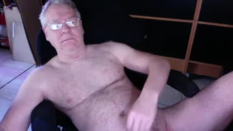 naughtydaddyla online show from January 8, 7:34 pm