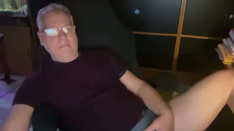 naughtydaddyla online show from February 17, 2:20 am