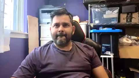 sakhtlaundaz online show from February 15, 9:23 pm