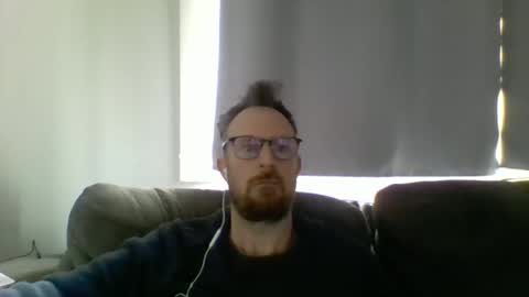 nawtydom1977 online show from April 19, 8:33 pm