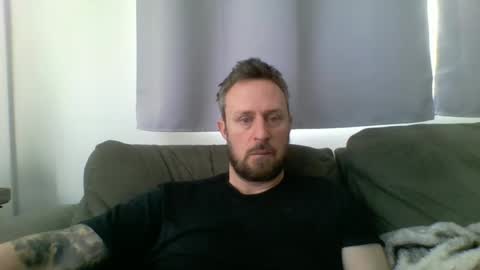 nawtydom1977 online show from March 1, 4:44 pm