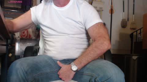 Seth online show from December 11, 12:45 am