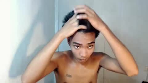 neil_asian69 online show from November 27, 2:54 pm