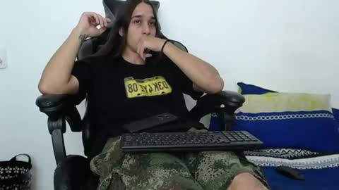 neitan___ online show from June 30, 8:43 pm