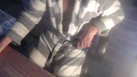 neptun1965 online show from February 13, 8:27 am