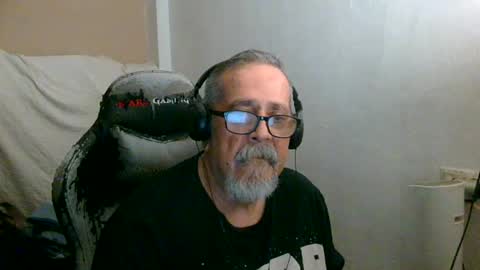 neron401 online show from June 29, 1:34 am