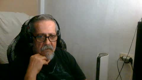 neron401 online show from July 2, 11:44 pm
