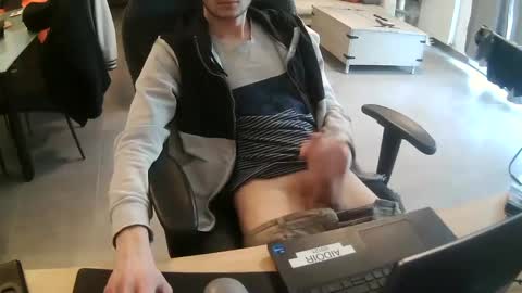 nerosse online show from March 4, 3:26 pm