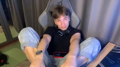 xssense online show from December 21, 4:15 pm