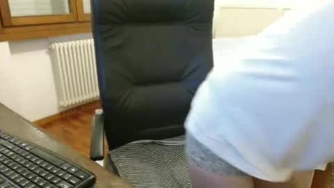 simi online show from March 9, 7:19 pm