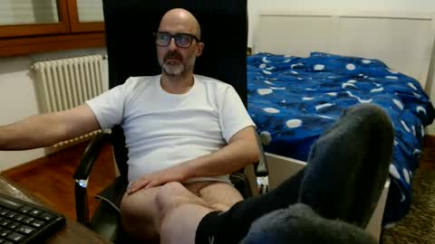 simi online show from March 15, 2:12 pm