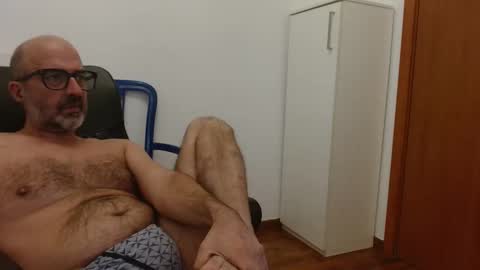 simi online show from September 28, 7:01 pm