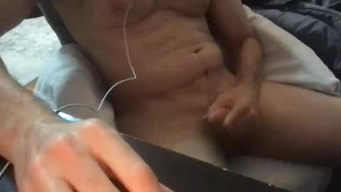 Snapshot of new_york_sex chatting on January 9, 2:11 am New York Sex online show from January 9, 2:11 am