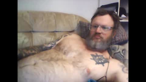 Snapshot of newbreed666 chatting on October 16, 10:40 pm NEWBREED666 online show from October 16, 10:40 pm