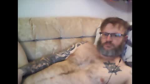 Snapshot of newbreed666 chatting on January 1, 12:11 am NEWBREED666 online show from January 1, 12:11 am