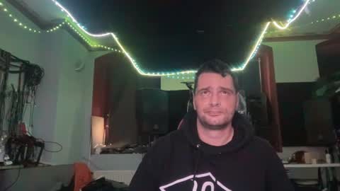 newguy2025 online show from November 27, 11:14 am