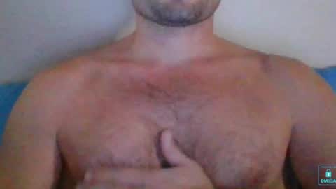 Snapshot of newtyguy90 chatting on January 11, 8:54 am newtyguy90 online show from January 11, 8:54 am