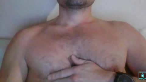 Snapshot of newtyguy90 chatting on February 27, 7:12 am newtyguy90 online show from February 27, 7:12 am