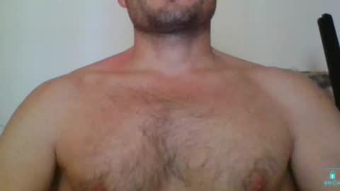 Snapshot of newtyguy90 chatting on December 24, 10:44 am newtyguy90 online show from December 24, 10:44 am