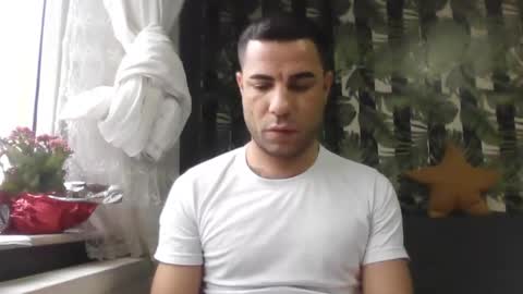 newworld0 online show from February 9, 1:46 pm