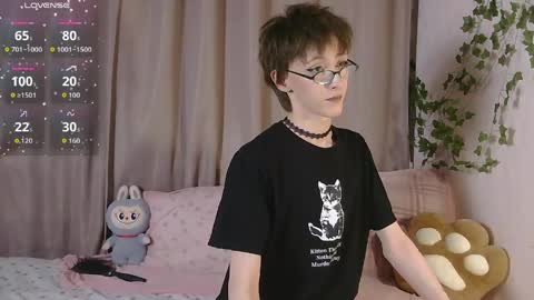 NextVibe1 online show from April 20, 5:04 pm