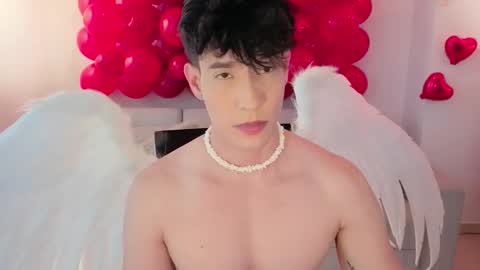   online show from February 14, 6:25 pm