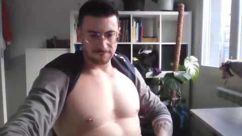 nghtyteacher online show from December 17, 9:27 am