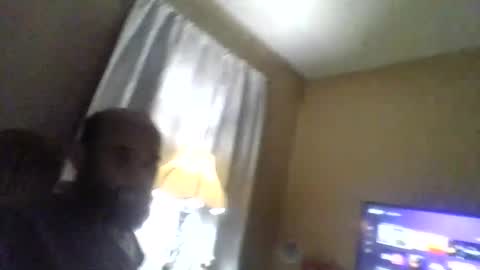 nhojdyoll14976 online show from April 27, 1:24 am