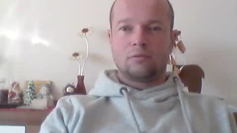 Snapshot of nick1990b chatting on January 19, 12:17 pm nick1990b online show from January 19, 12:17 pm