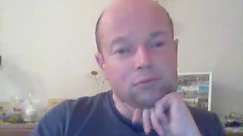 Snapshot of nick1990b chatting on October 9, 6:02 pm nick1990b online show from October 9, 6:02 pm