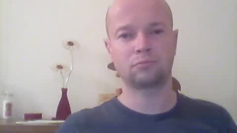 Snapshot of nick1990b chatting on December 9, 6:52 pm nick1990b online show from December 9, 6:52 pm