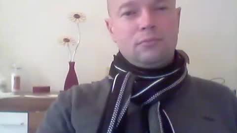 Snapshot of nick1990b chatting on December 8, 11:57 am nick1990b online show from December 8, 11:57 am
